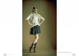 skirt // zara| shoes // h&m | waistcoast // farina| smock // h&m